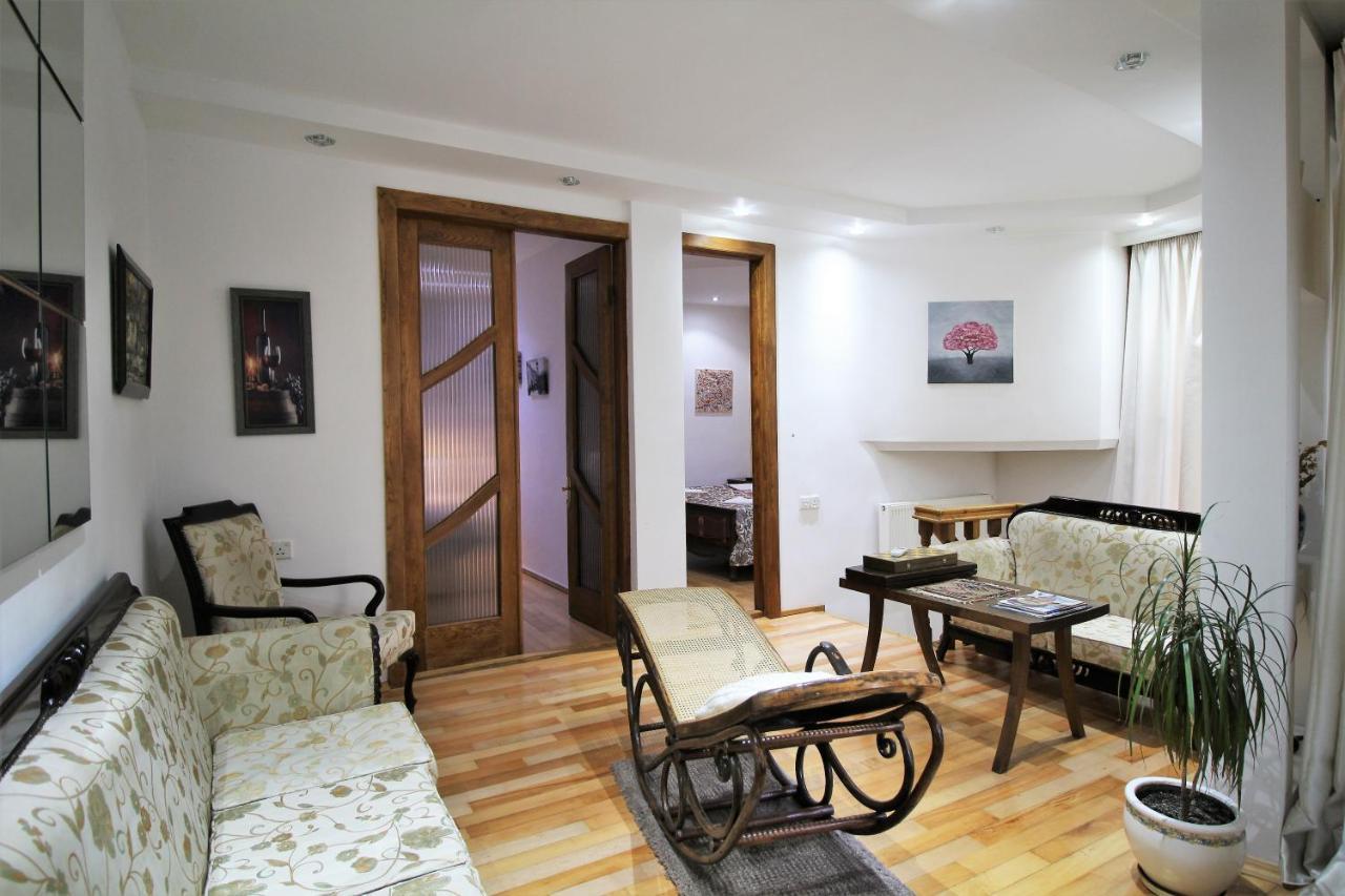 Duplex Opera 2 Apartment Tbilisi Luaran gambar