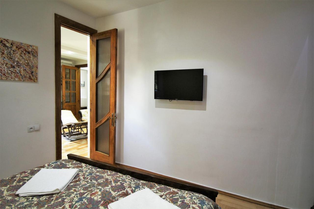Duplex Opera 2 Apartment Tbilisi Luaran gambar